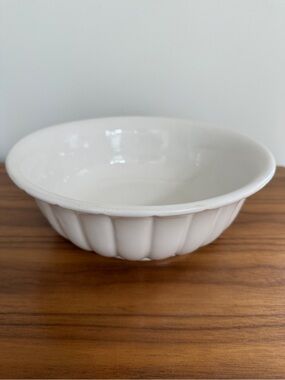 SUNBURST CANADA Pottery Vintage Fluted Bowl Collectible Canadiana Mid-Century